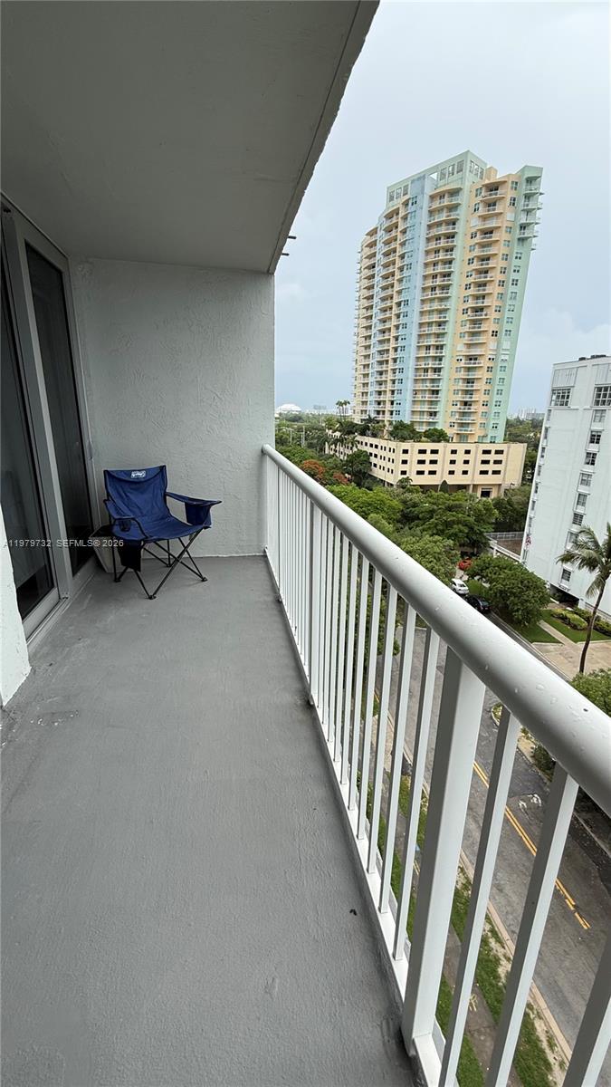 150 Southeast 25th Road, Unit 10E Miami, FL 33129 - Photo 4 of 15