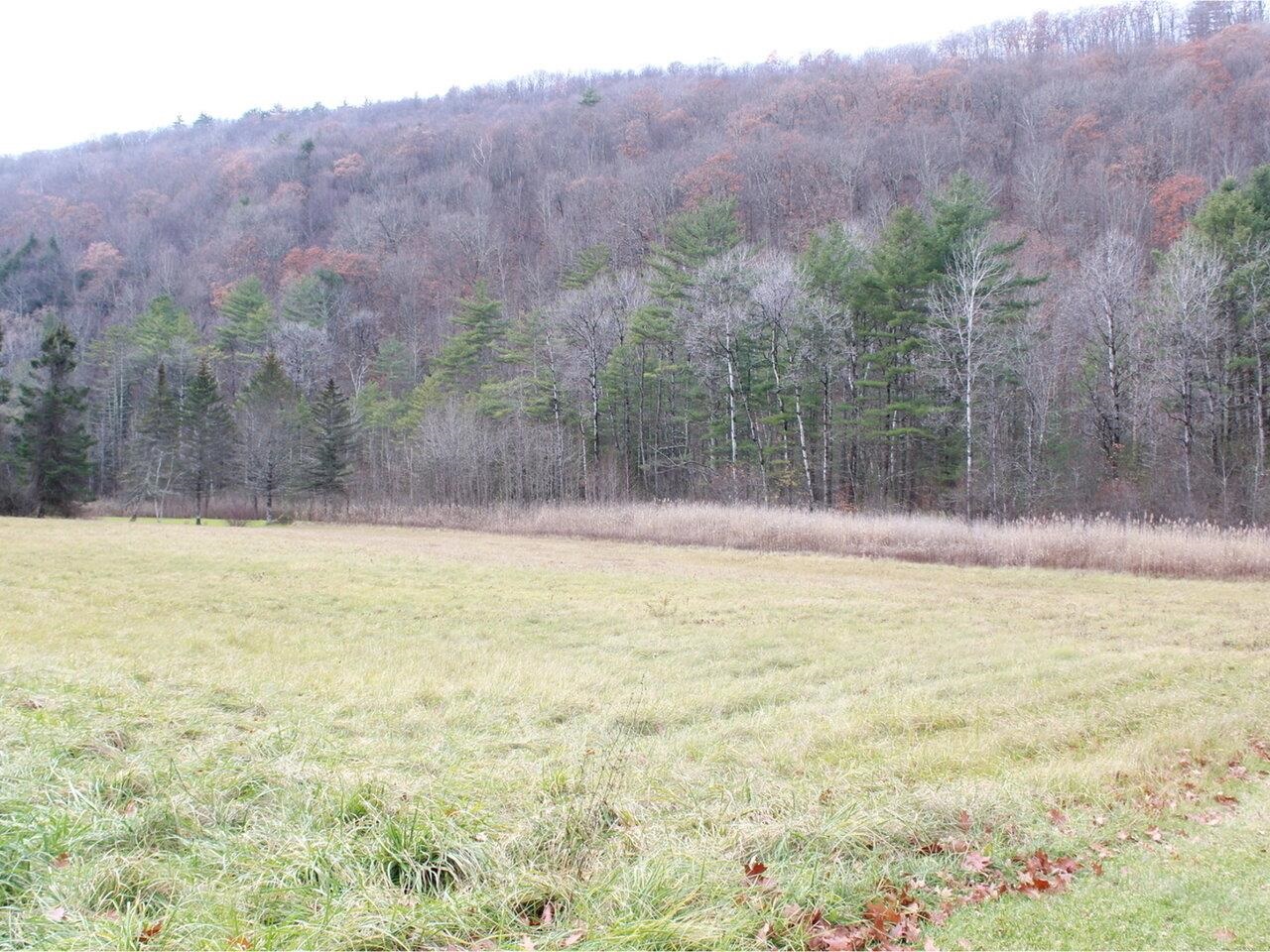 85 West Street Proctor, VT 05765 - Photo 2 of 12 Gallery Image 2