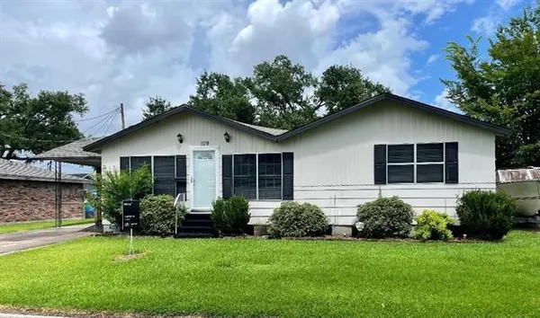 $137,000 | 109 Rosewood Drive, Houma, LA 70360