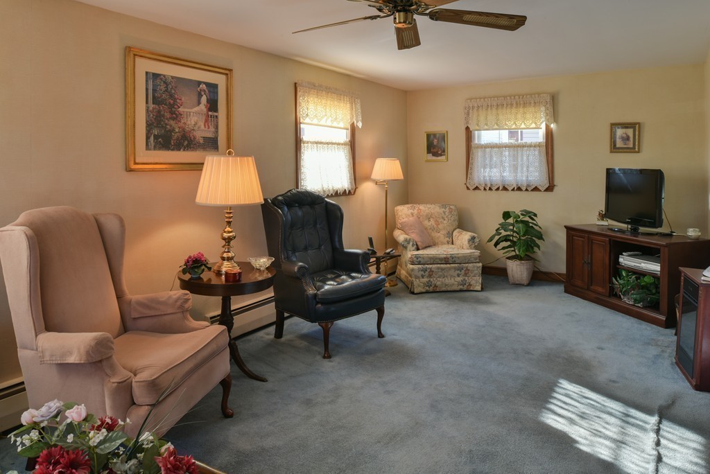 16 Monroe Road Salem, MA 01970 - Photo 5 of 13 Gallery Image 5