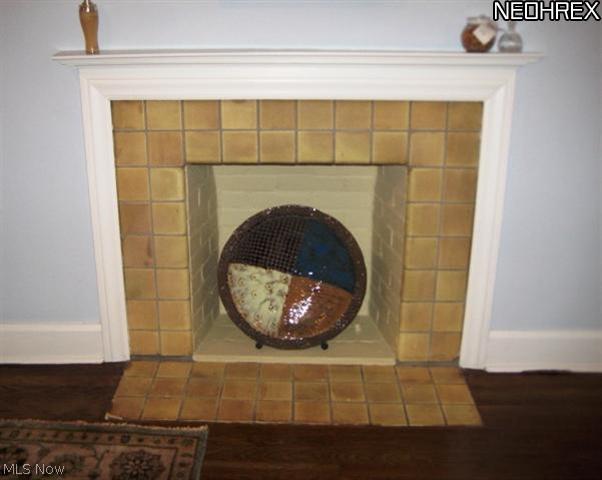 3326 Daleford Road Cleveland, OH 44120 - Photo 16 of 23 Detail of Master Bedroom fireplace.