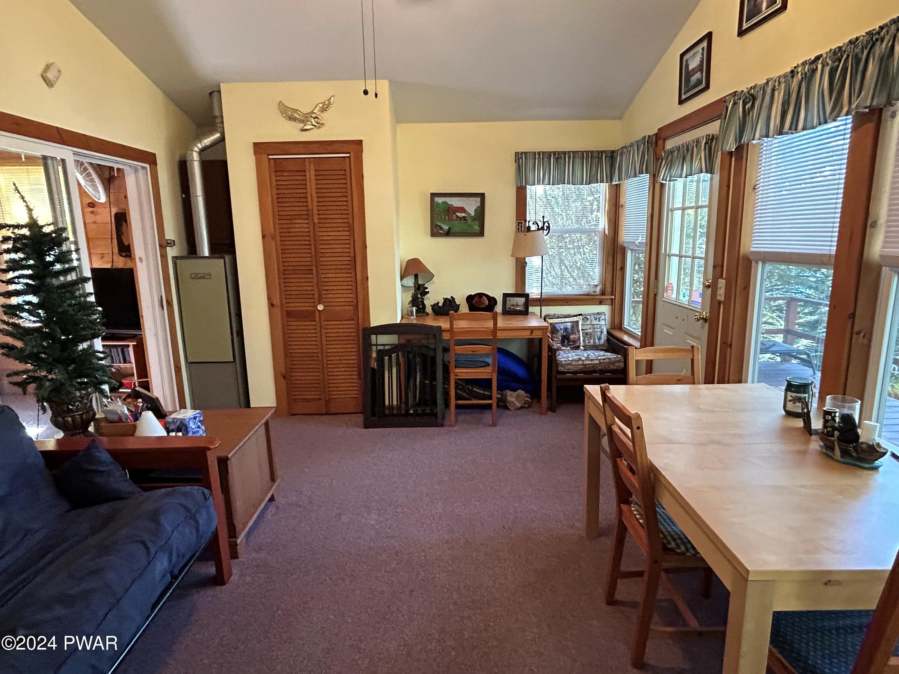157 Ridgefield Point Road, Unit 19C439 Greentown, PA 18426 - Photo 14 of 50