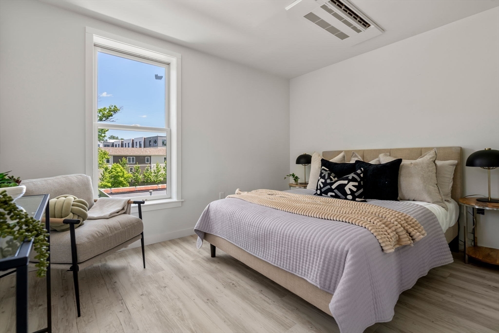 602 Canterbury Street, Unit 6 Boston, MA 02131 - Photo 11 of 16