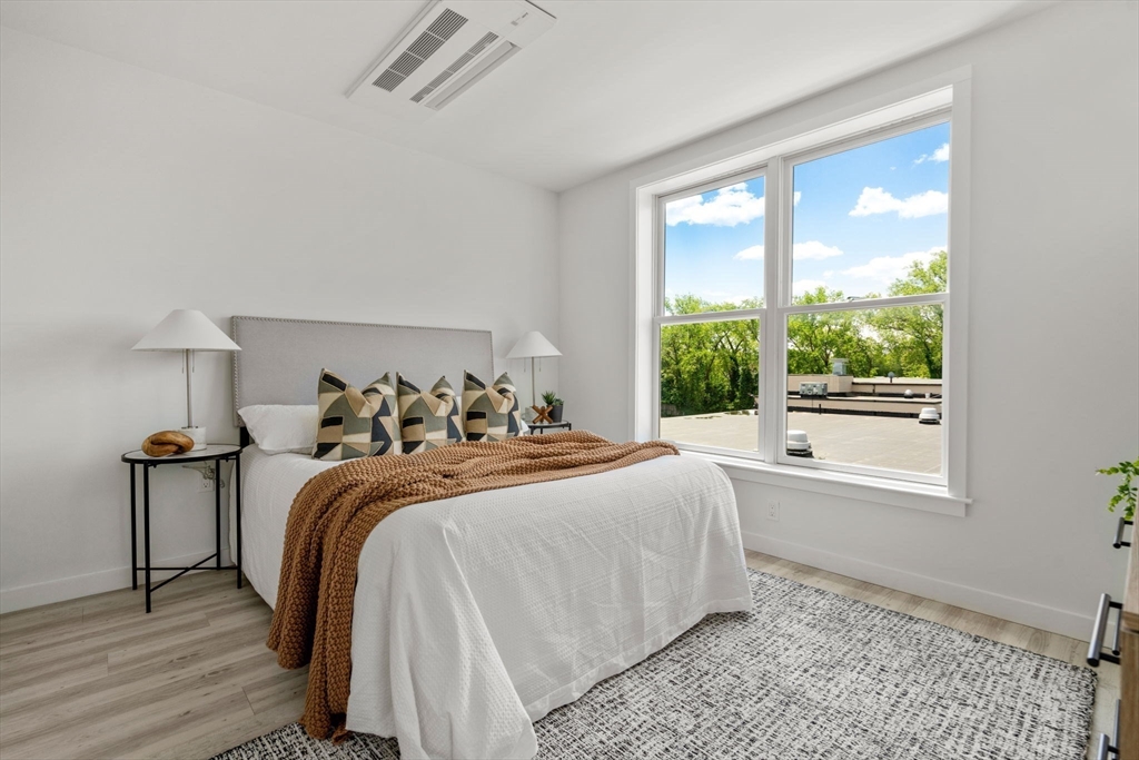 602 Canterbury Street, Unit 6 Boston, MA 02131 - Photo 14 of 16