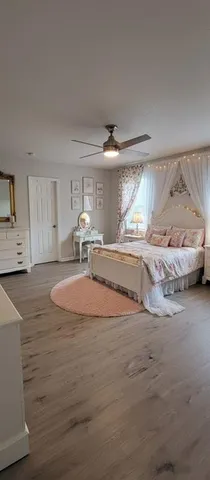 $235,000 | 526 South Brookside Avenue, Independence, MO 64053