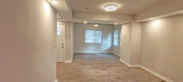 $235,000 | 526 South Brookside Avenue, Independence, MO 64053