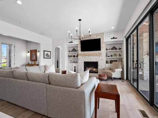 $874,900 | 1397 Cascata Trail, Huntertown, IN 46748