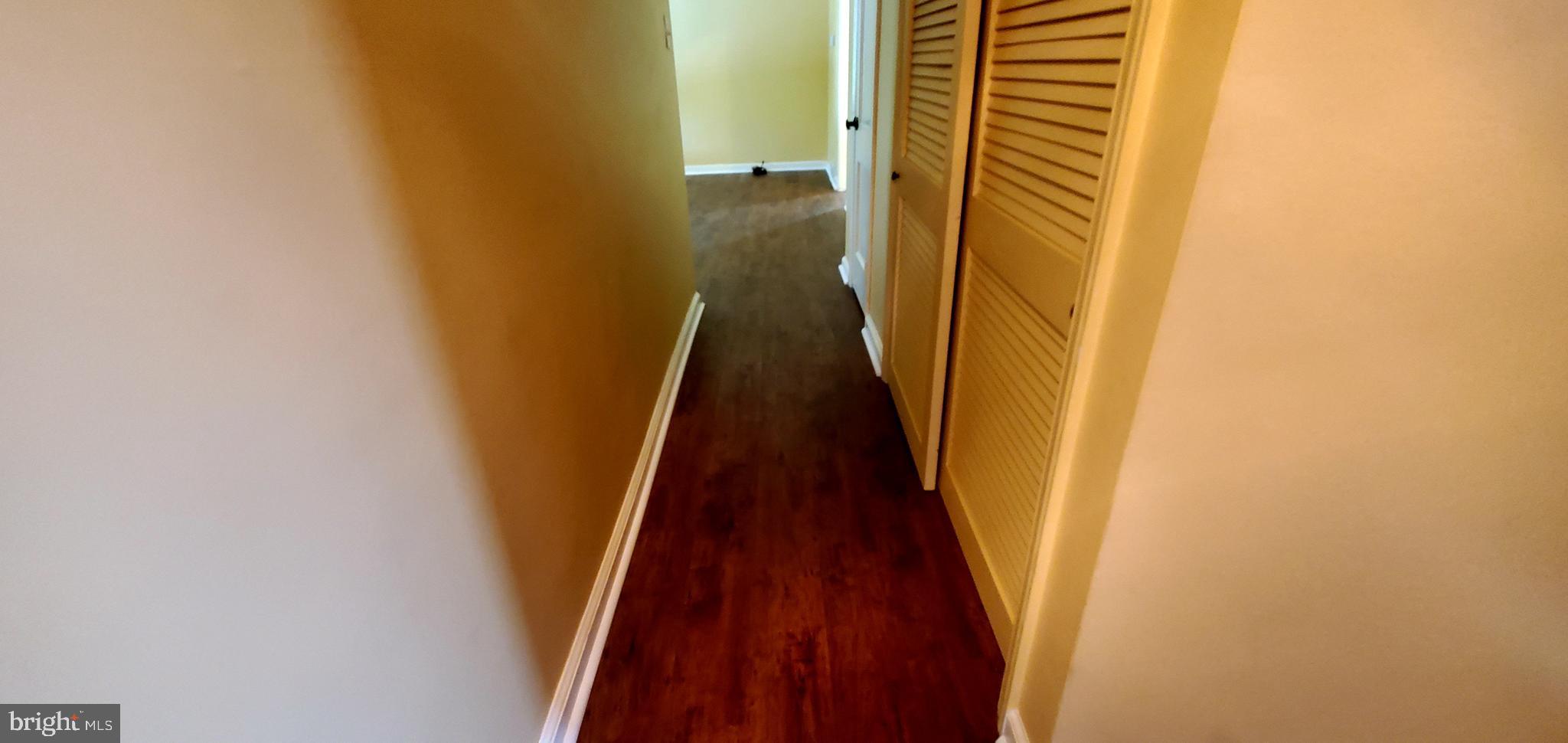 703 Marchman Road Philadelphia, PA 19115 - Photo 18 of 34