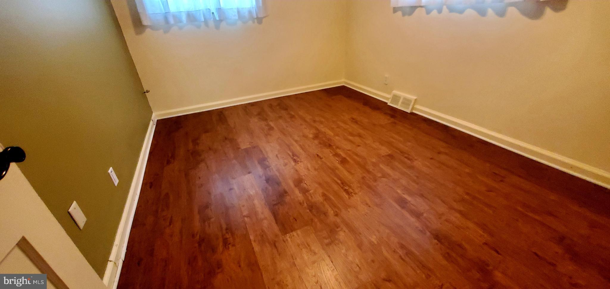 703 Marchman Road Philadelphia, PA 19115 - Photo 21 of 34