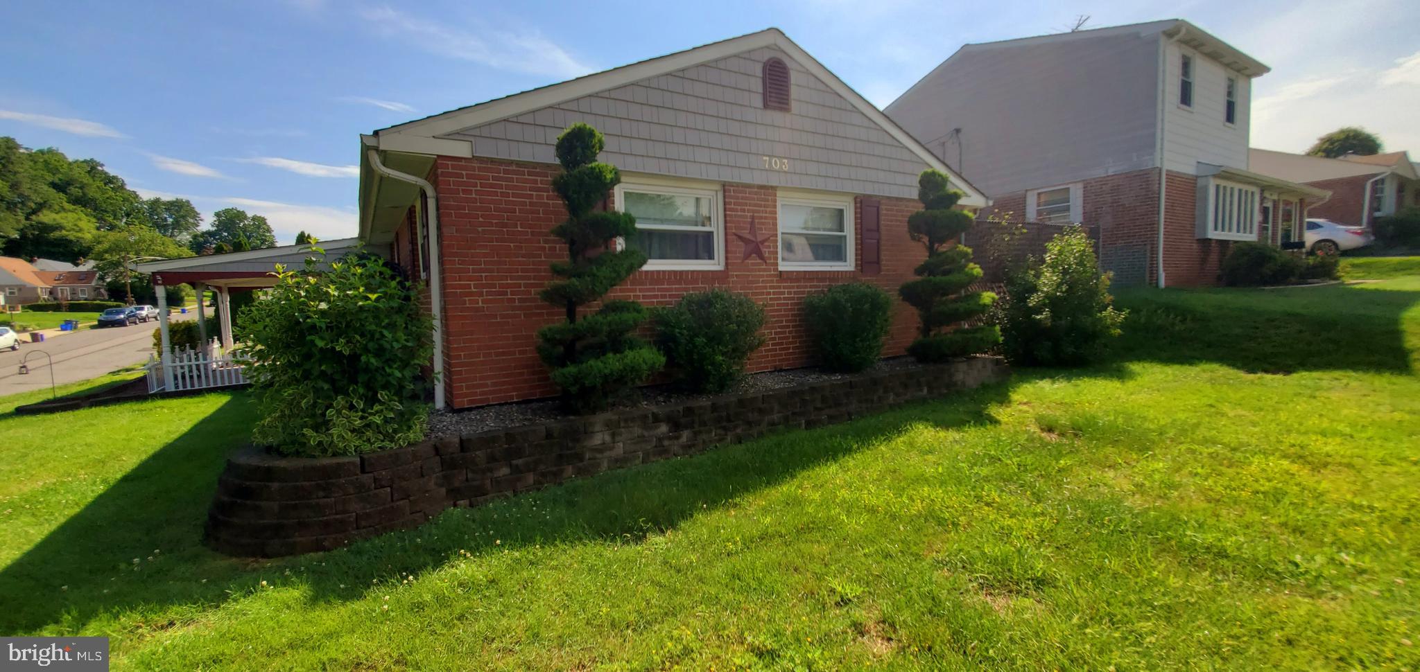 703 Marchman Road Philadelphia, PA 19115 - Photo 33 of 34