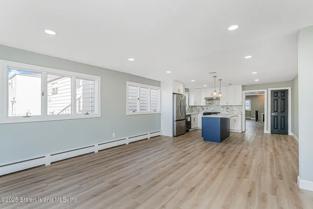 $998,888 | 244 Slater Boulevard | Ocean Breeze