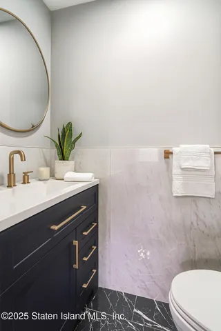 $998,888 | 244 Slater Boulevard | Ocean Breeze