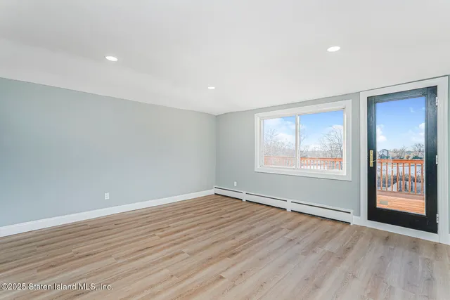 $998,888 | 244 Slater Boulevard | Ocean Breeze