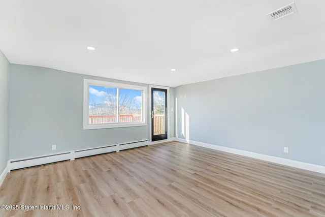 $998,888 | 244 Slater Boulevard | Ocean Breeze