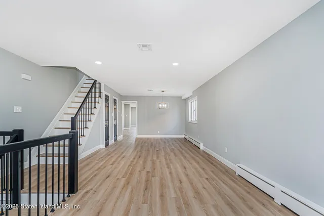 $998,888 | 244 Slater Boulevard | Ocean Breeze