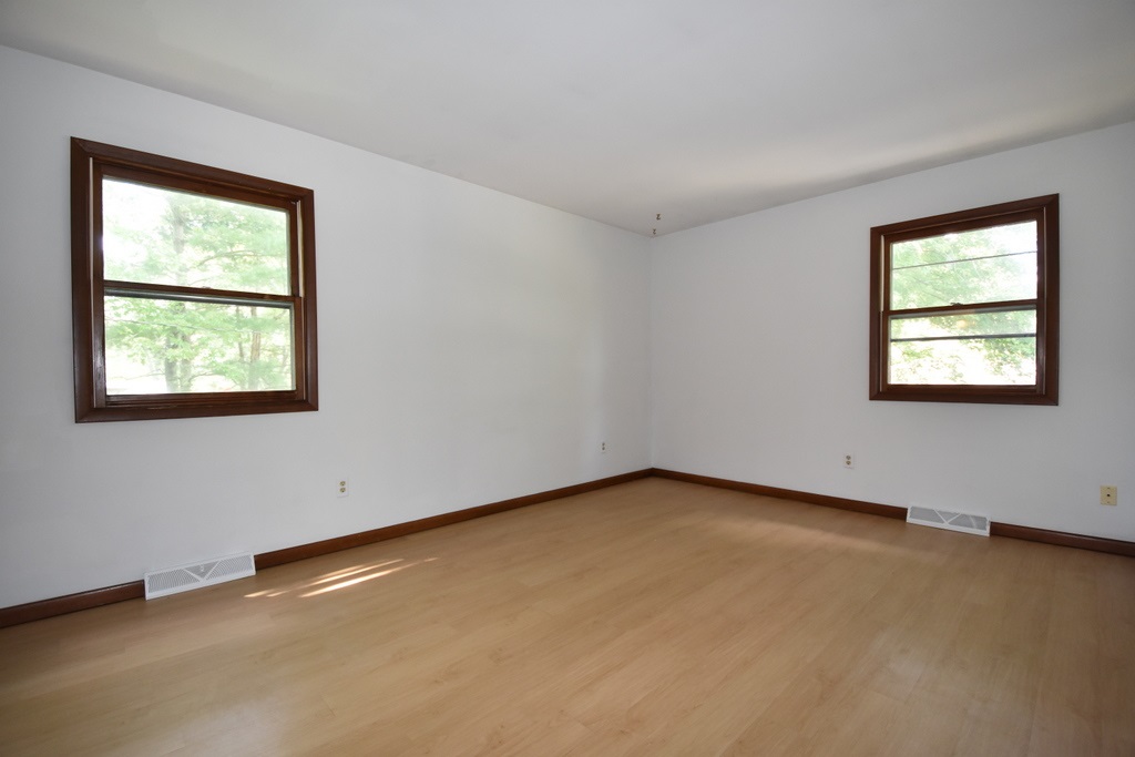 3694 South Sowder Square Bloomington, IN 47401 - Photo 11 of 32 Gallery Image 11