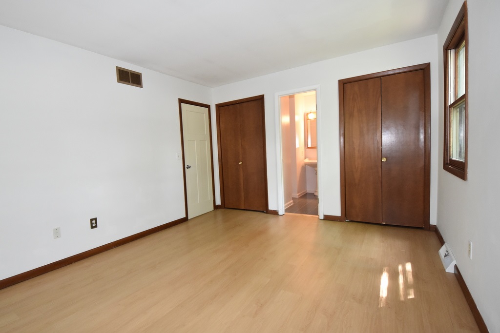 3694 South Sowder Square Bloomington, IN 47401 - Photo 12 of 32 Gallery Image 12