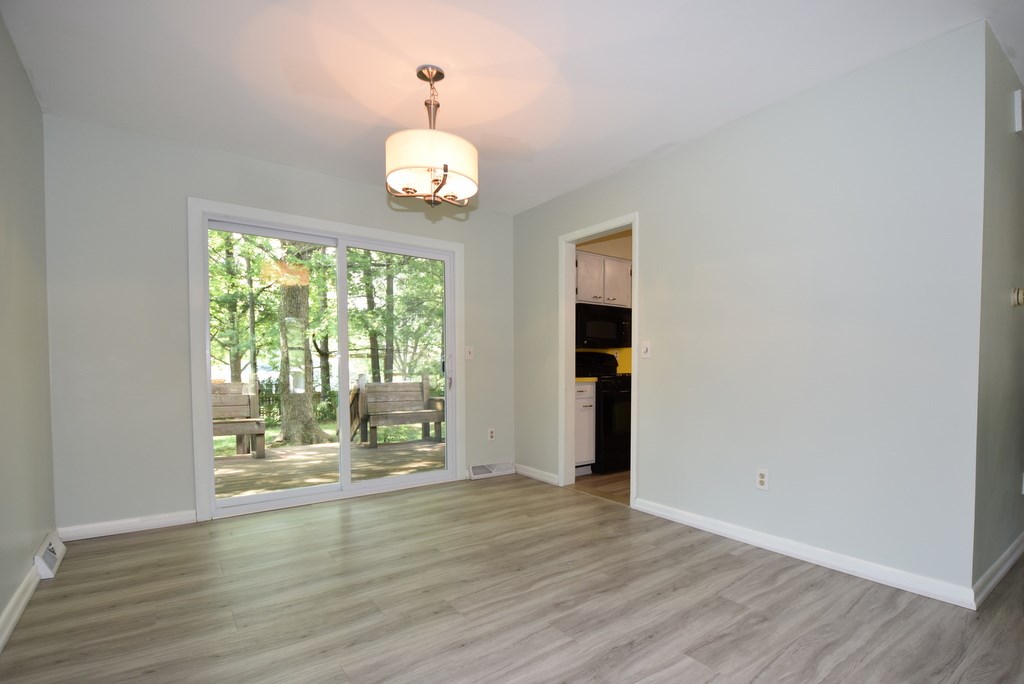 3694 South Sowder Square Bloomington, IN 47401 - Photo 7 of 32 Gallery Image 7
