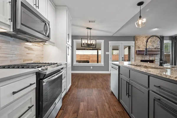 $475,000 | 5143 Ganymede Drive, Austin, TX 78727