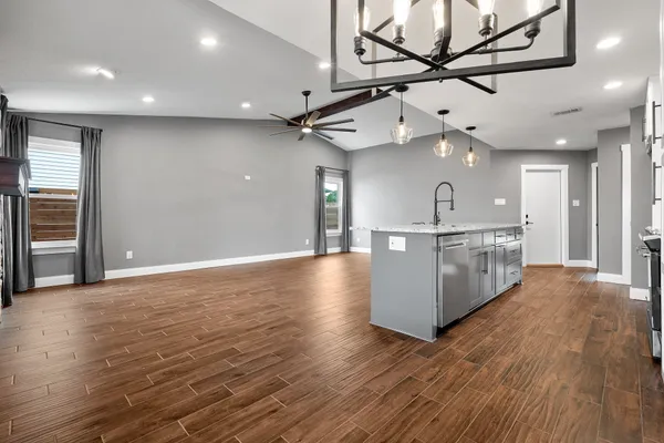$475,000 | 5143 Ganymede Drive, Austin, TX 78727