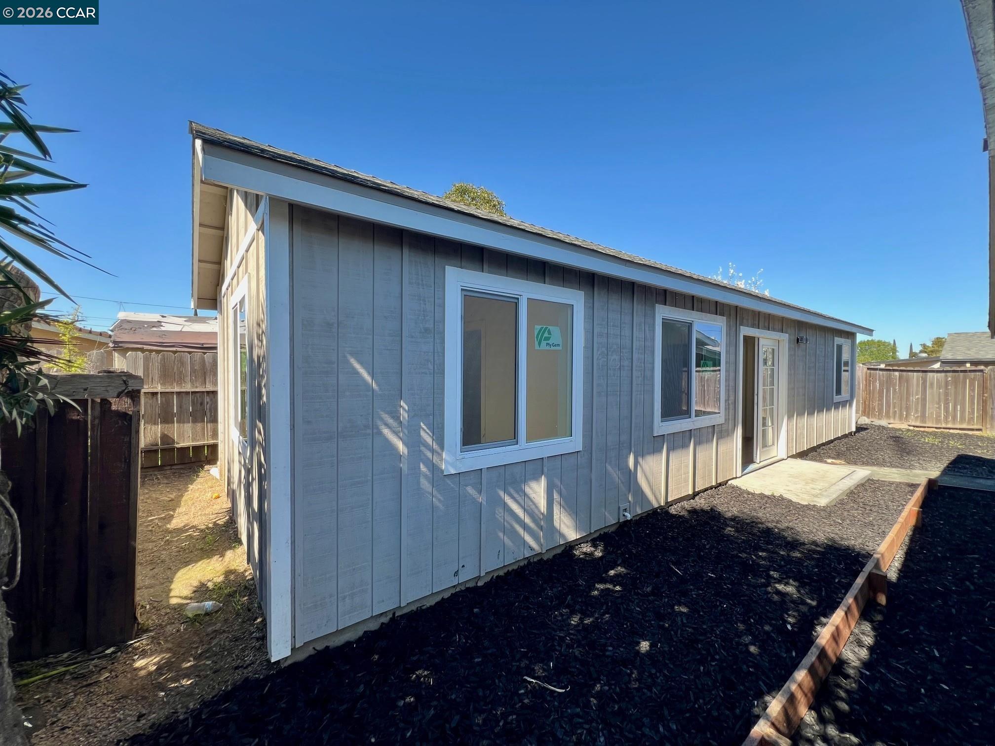 29 Sandview Drive Bay Point, CA 94565 - Photo 18 of 26 a front view of house with yard