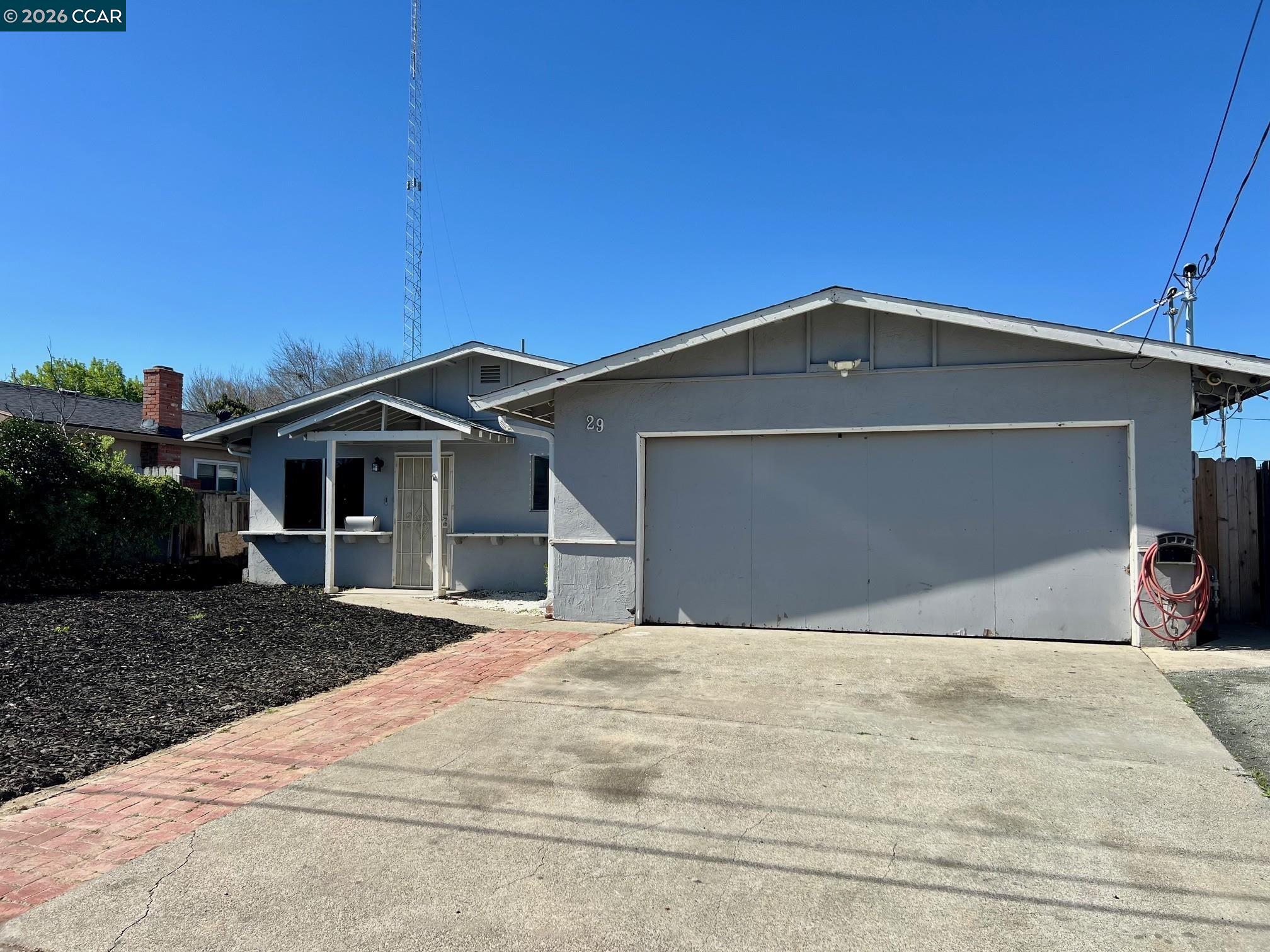29 Sandview Drive Bay Point, CA 94565 - Photo 2 of 26 a front view of a house with a yard