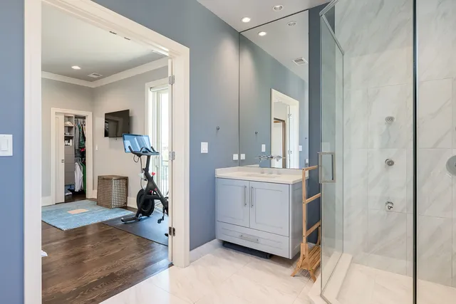 $400,000 | 6438 South Woodlawn Avenue, Unit 3N, Chicago, IL 60637