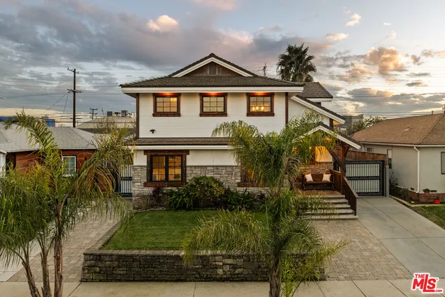 $1,995,000 | 5516 West 82nd Street, Los Angeles, CA 90045