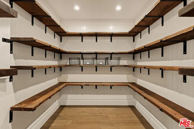 $1,995,000 | 5516 West 82nd Street, Los Angeles, CA 90045