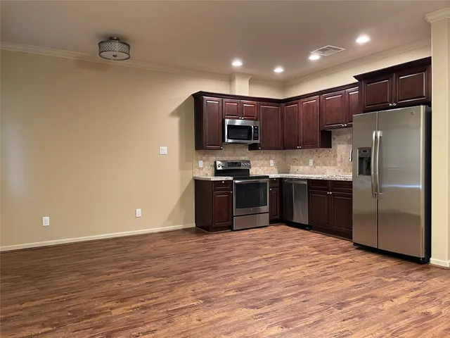 $1,495 | 26148 Avenue East, Unit B, Montgomery, TX 77356