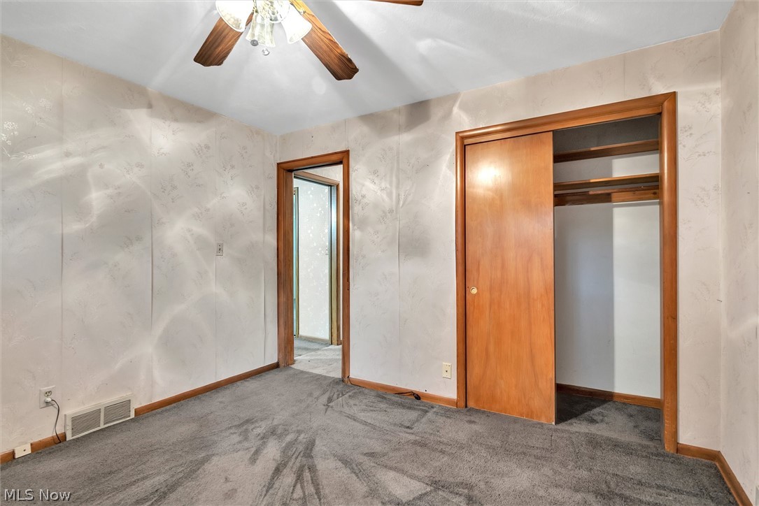933 Hanley Road Cleveland, OH 44124 - Photo 18 of 29