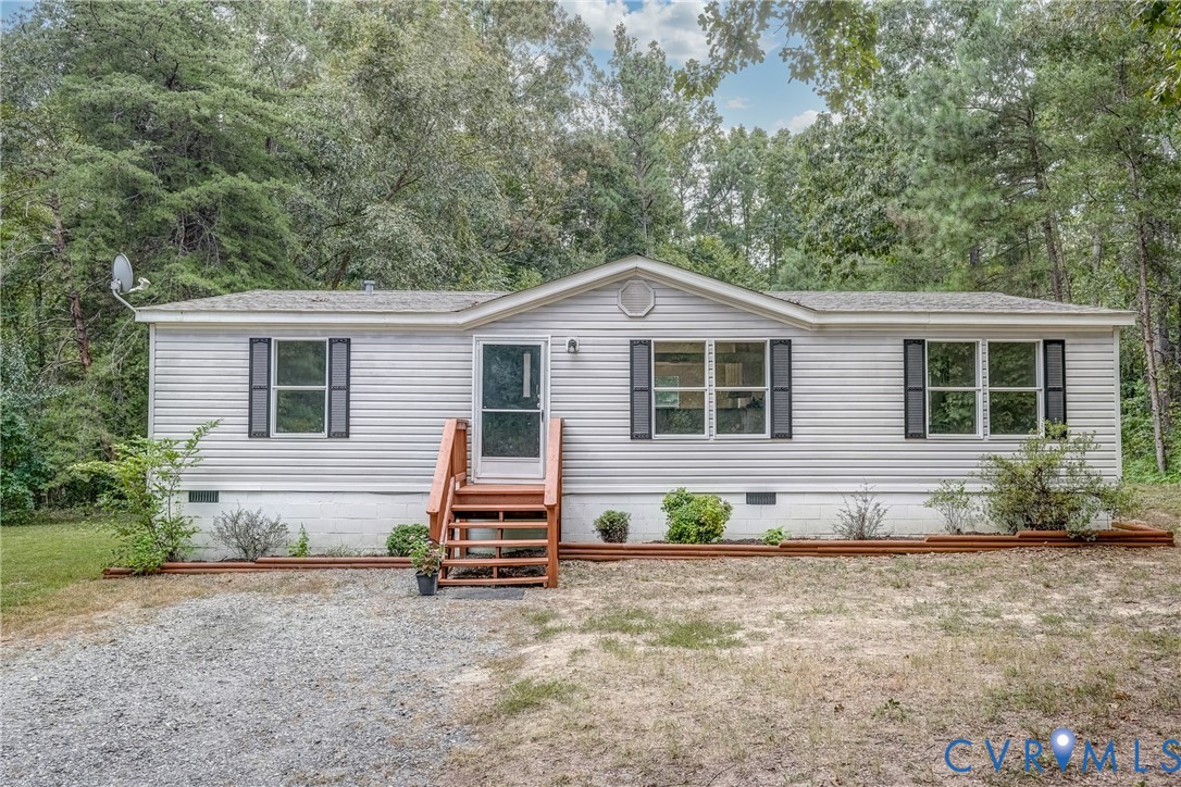 Welcome to 2992 Upshaw Road.