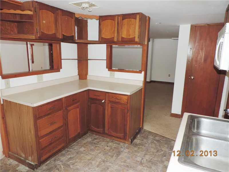 655 Wallace Run Road Big Beaver, PA 15010 - Photo 20 of 24 Kitchen. lowerl level kitchen