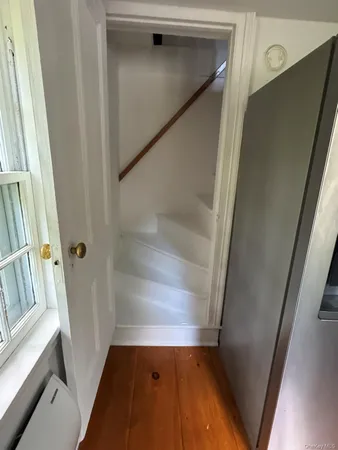 a view of an entryway