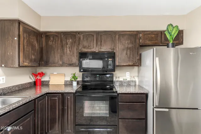 $224,925 | 2645 West Elm Street, Phoenix, AZ 85017