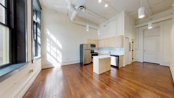 $1,437 | 401 North Carroll Avenue, Unit 1218, Dallas, TX 75246