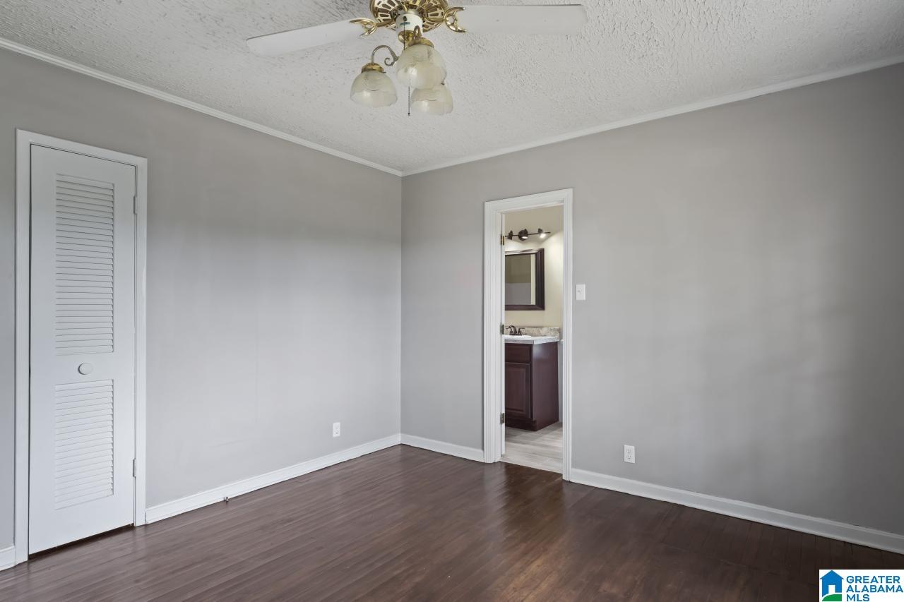 1202 Park Avenue Oneonta, AL 35121 - Photo 29 of 44