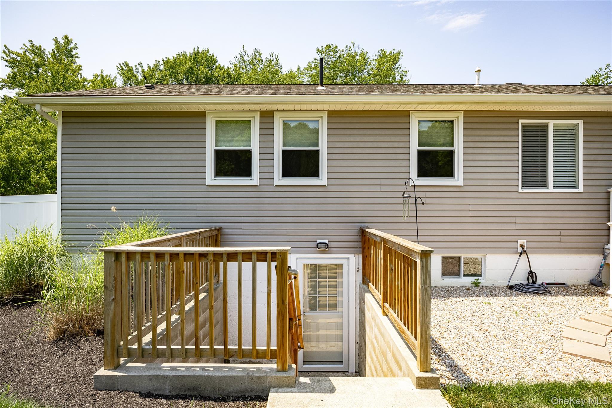 12 Hiview Road Wappingers Falls, NY 12590 - Photo 25 of 32