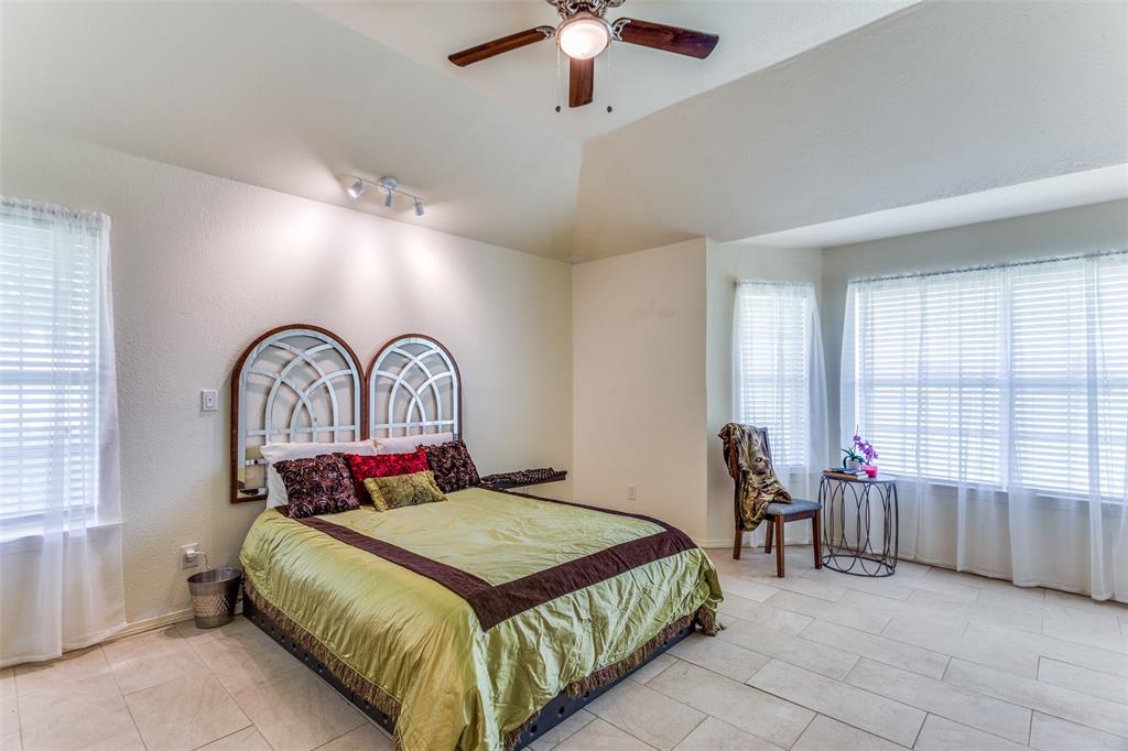 22034 Raintree Court Whitney, TX 76692 - Photo 18 of 36