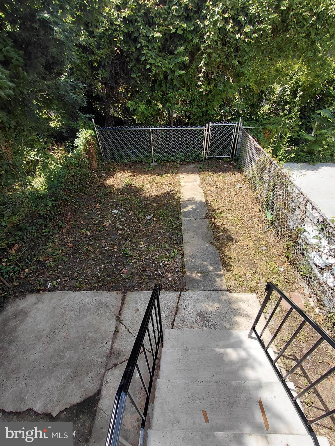 43 East Sharpnack Street Philadelphia, PA 19119 - Photo 15 of 37