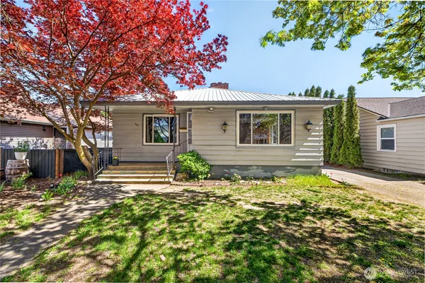 $445,000 | 405 Pioneer Drive, Wenatchee, WA 98801