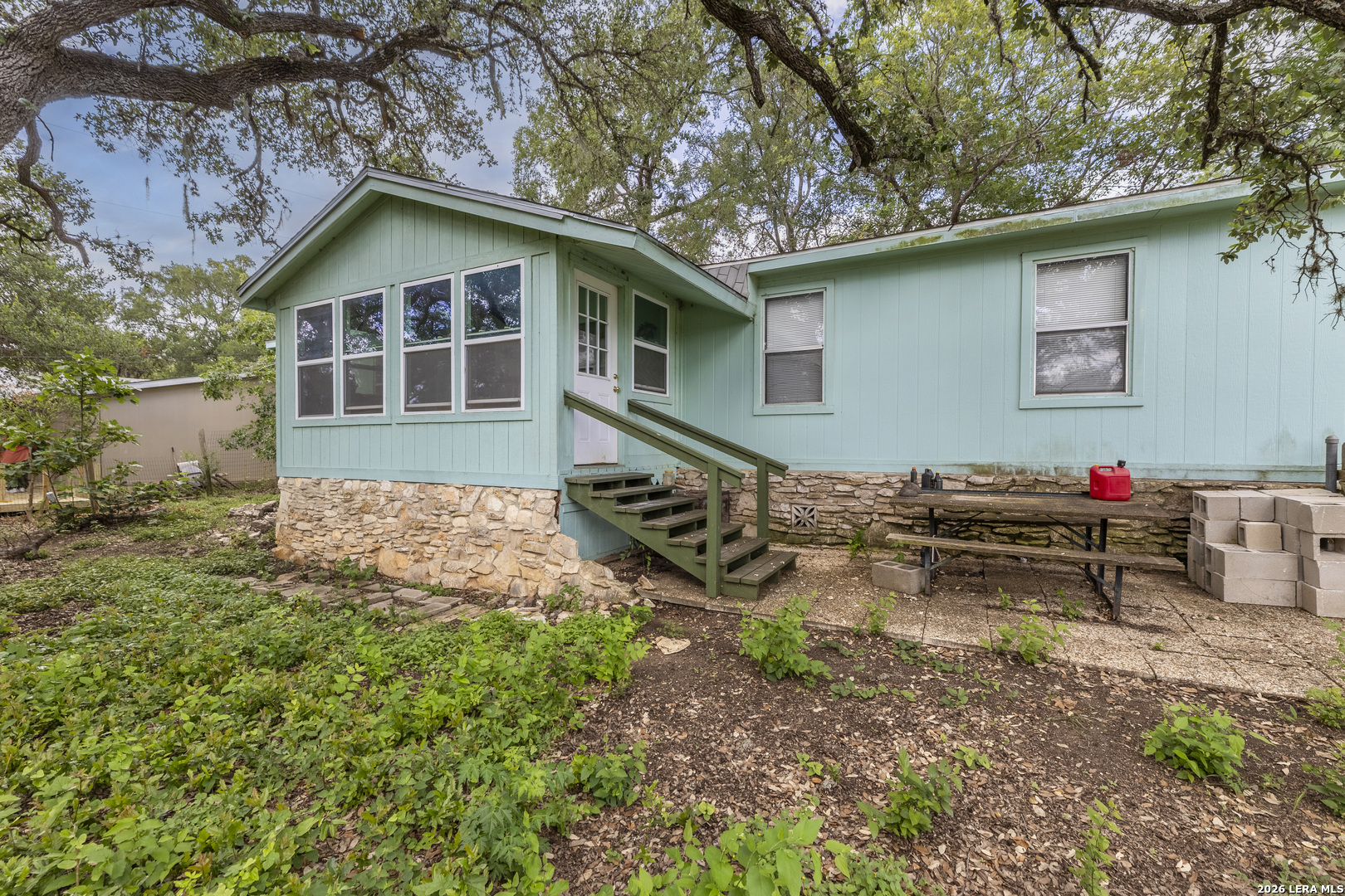 431 Cedar Springs Drive Spring Branch, TX 78070 - Photo 5 of 31
