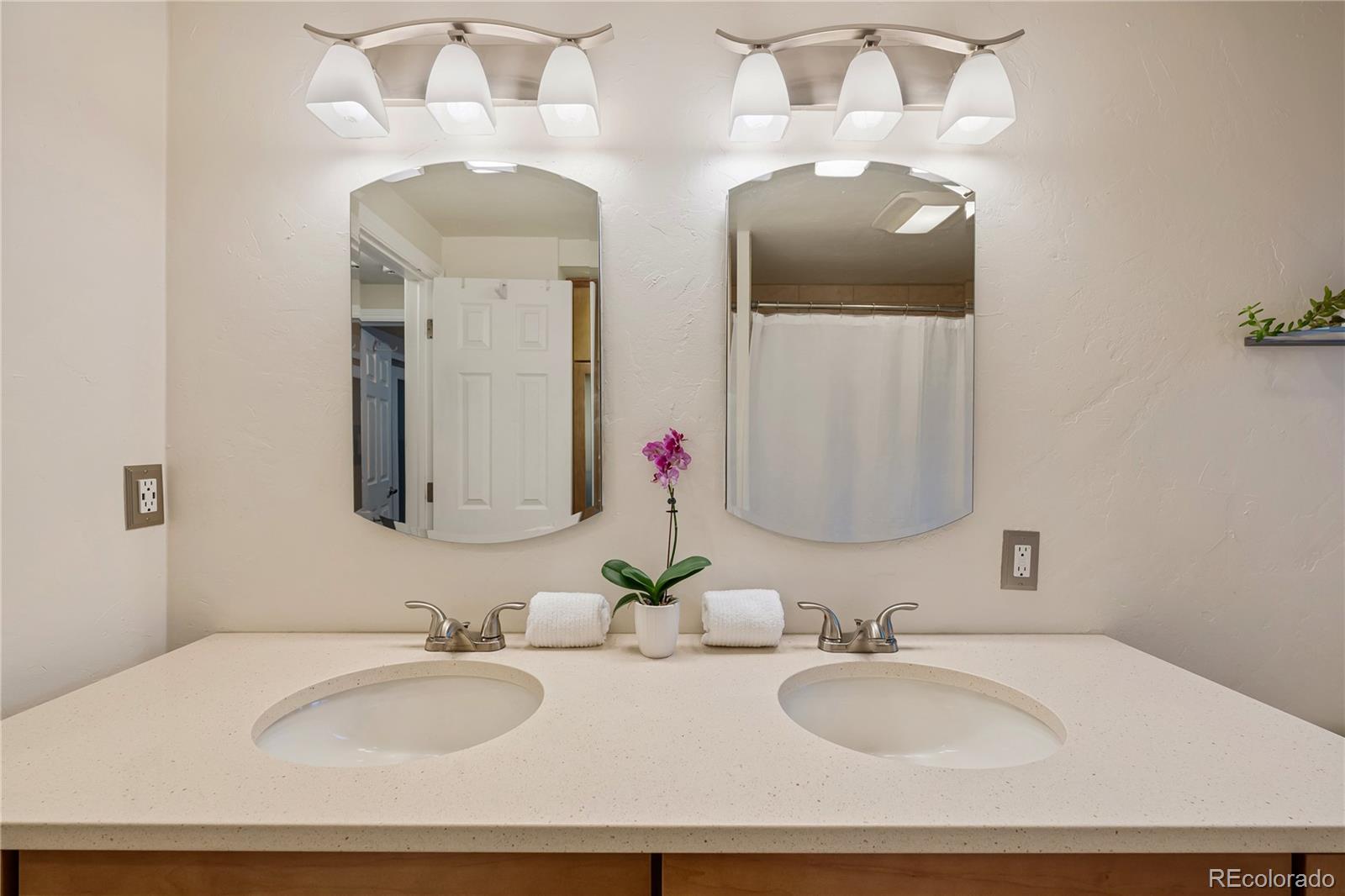 2020 South Pearl Street Denver, CO 80210 - Photo 19 of 48