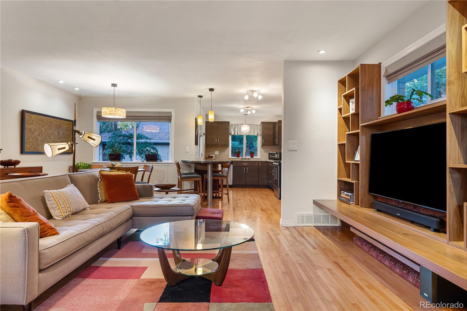 2020 South Pearl Street Denver, CO 80210 - Photo 4 of 48