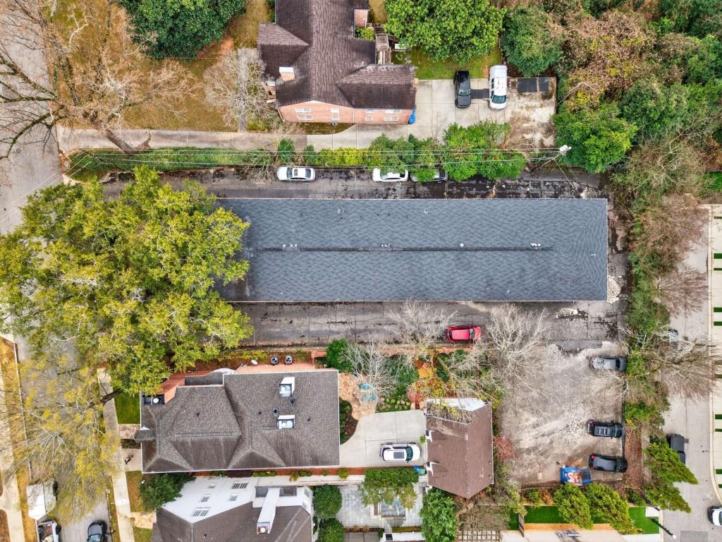 3668 Kingsboro Road Northeast, Unit 9 Atlanta, GA 30319 - Photo 14 of 43 an aerial view of house with yard