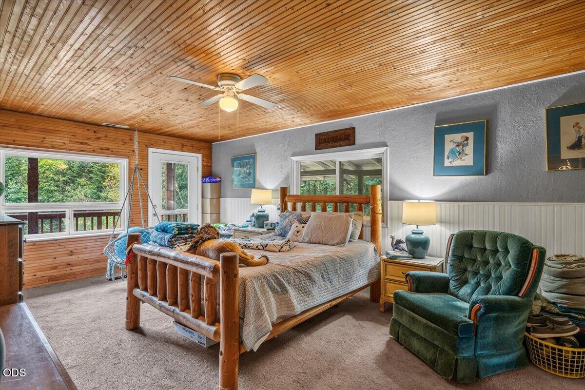 22606 Milk Ranch Road Scotts Mills, OR 97375 - Photo 12 of 34 Gallery Image 12