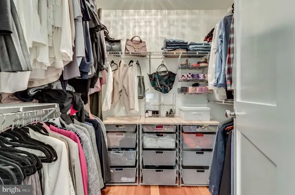 $4,500 | 820 West Glebe Road, Alexandria, VA 22305