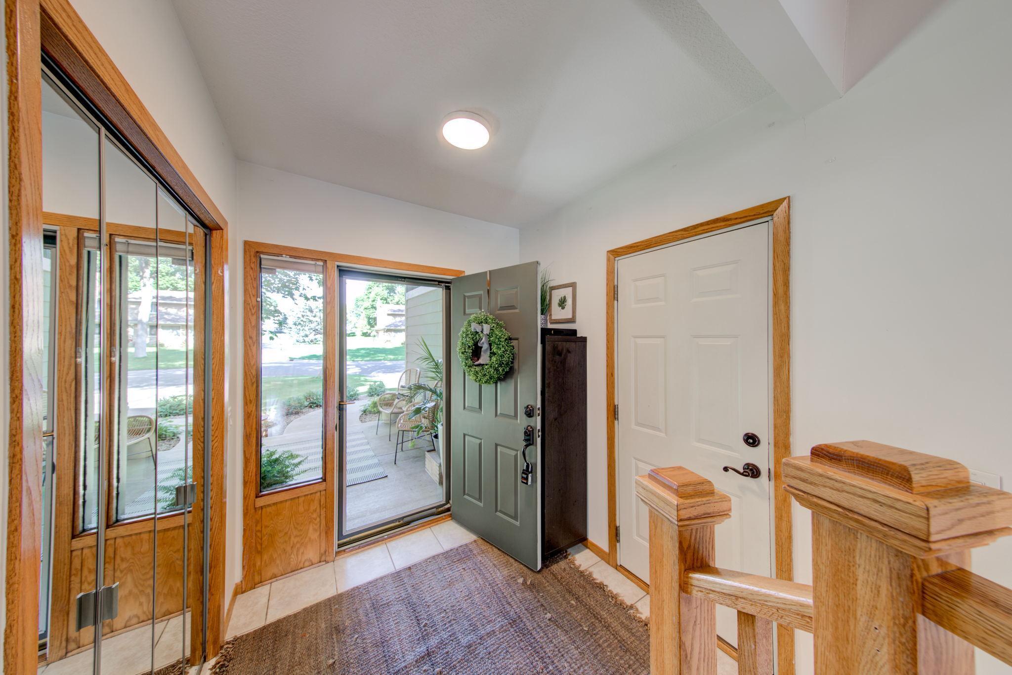 7750 Ranchview Lane North Maple Grove, MN 55311 - Photo 6 of 32