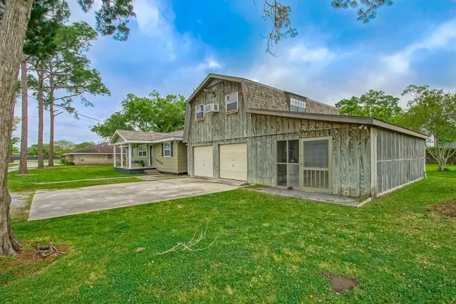 $1,300,000 | 181 Sauve Road, River Ridge, LA 70123