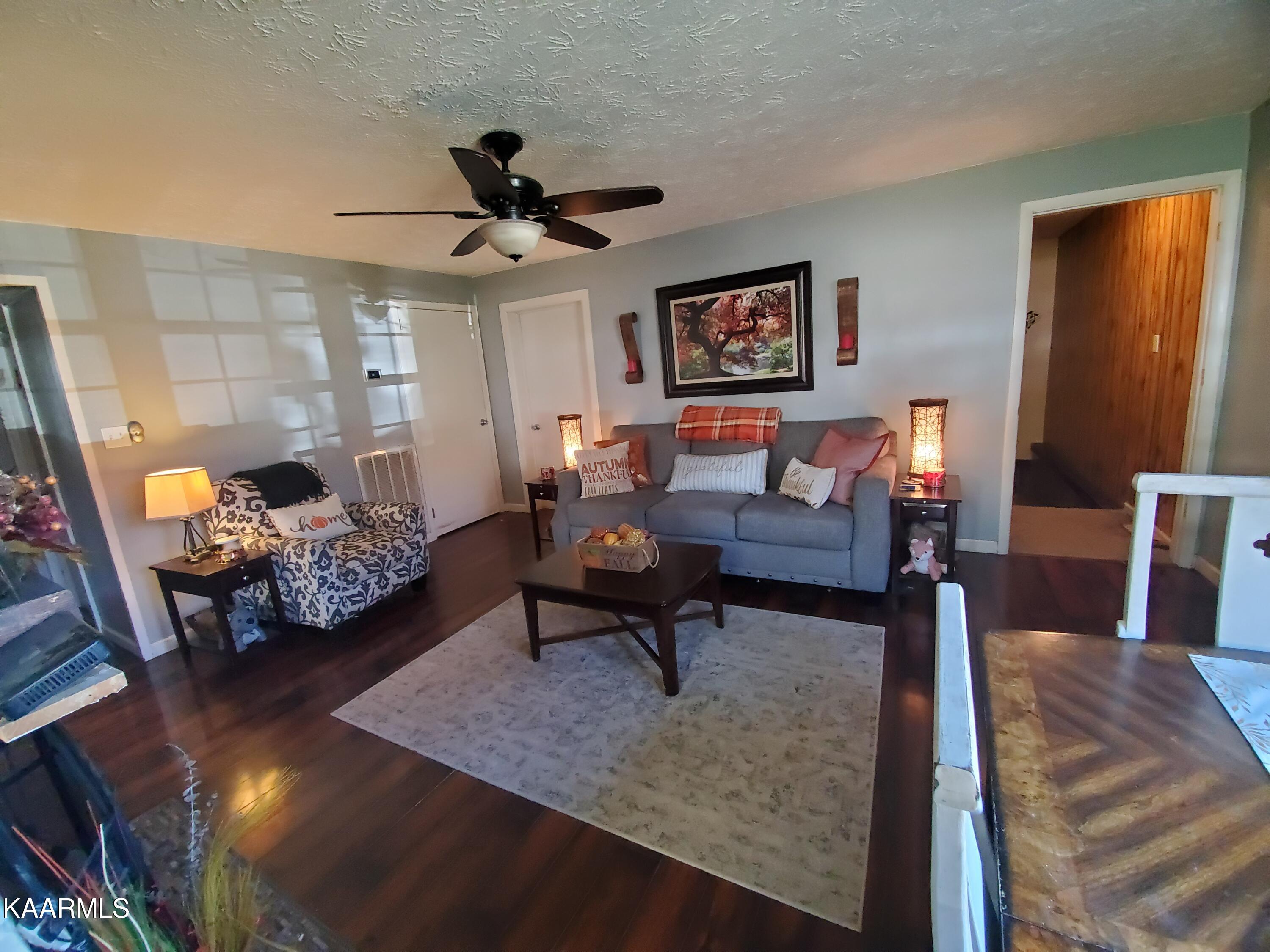 114 Decatur Road Oak Ridge, TN 37830 - Photo 4 of 12 114 Dec10